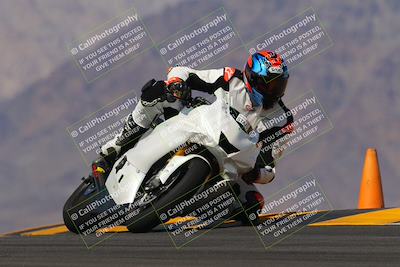 media/Oct-03-2022-Moto Forza (Mon) [[5f077a3730]]/Intermediate Group/Session 4 (Turn 9)/